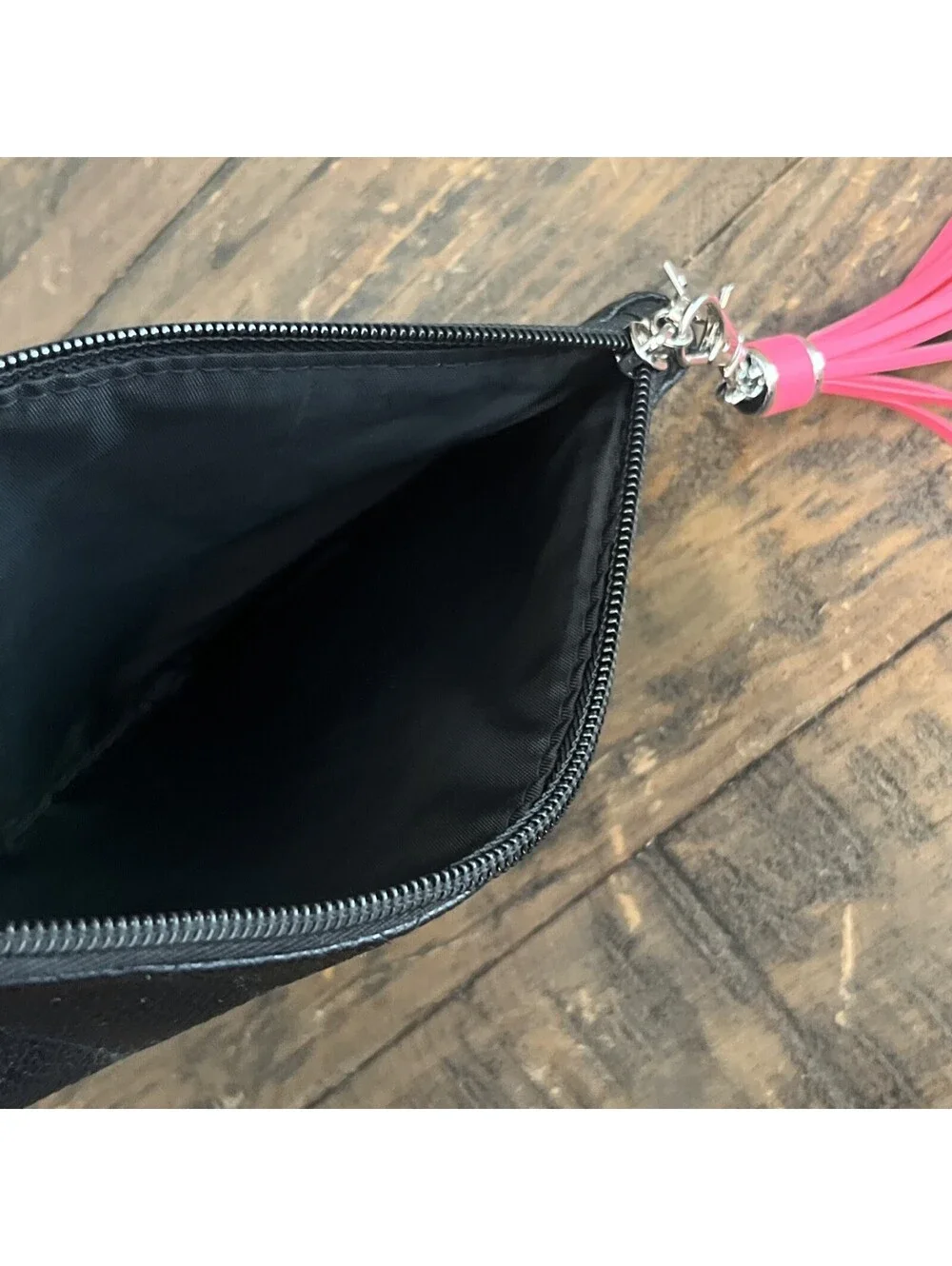 FabD Beauty Black Quilted Makeup Bag Boutique Cosmetic Pouch Zipper Pink Tassel